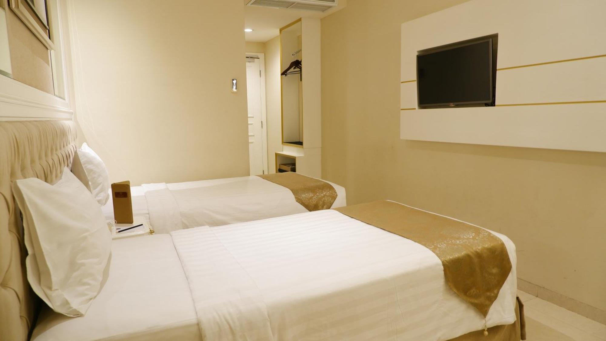 Hotel Grand Savero
